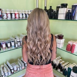 Glam Seamless clip-in hair extensions